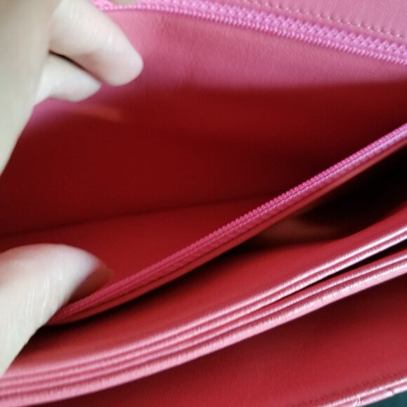 CHANEL purse👠👗👜Authentic - Picture 2 of 8